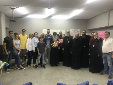 El Metropolita Amfilohije y los Obispos Kirilo y Metodije visitaron las clases de idioma serbio dict