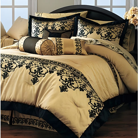 couvrelits cover photo (1).jpeg