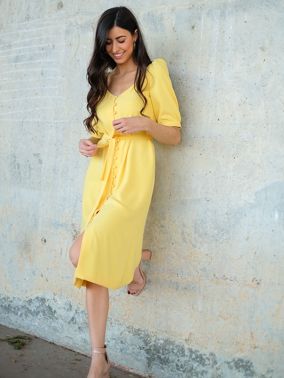 Miniatura: Vestido midi amarillo