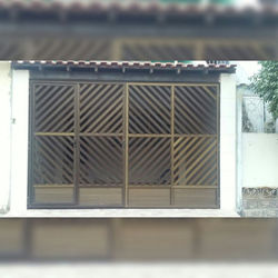 PORTÃO DE GRADE BALÃO NA COR CHAMPAN