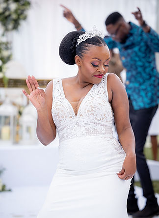 Kenya Wedding (598).jpg