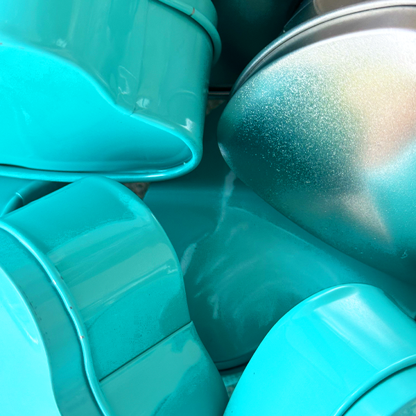 Thumbnail: Heart Soaps in Heart Tins