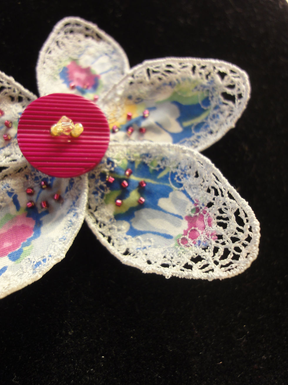Gems TV and Brooch 027