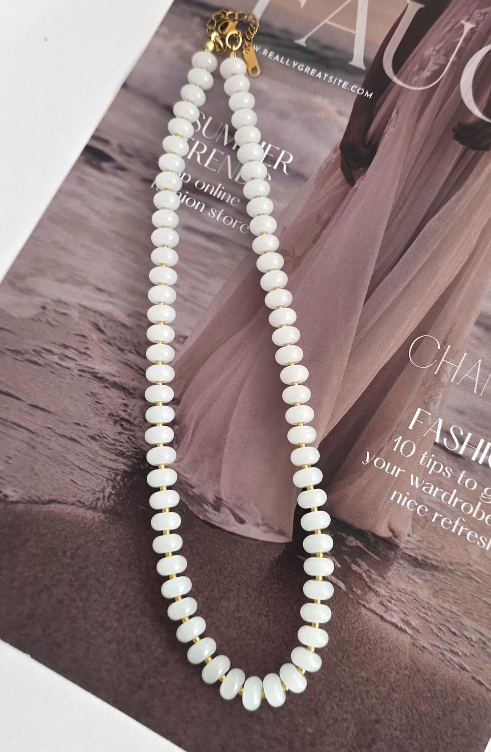 Thumbnail: White Jade Necklace