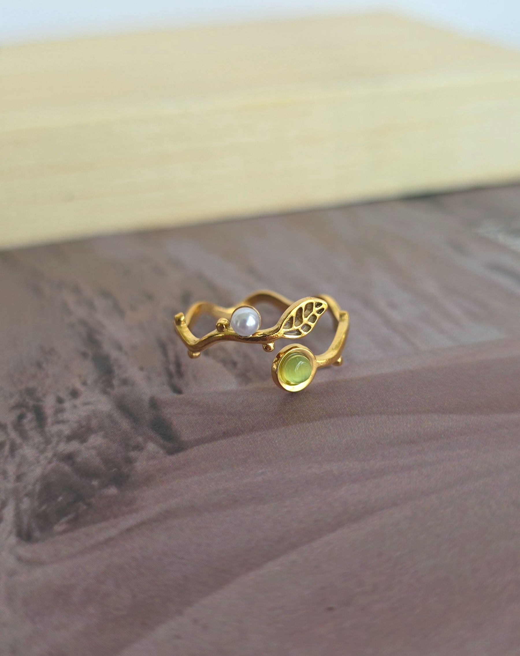 Island Green Ring
