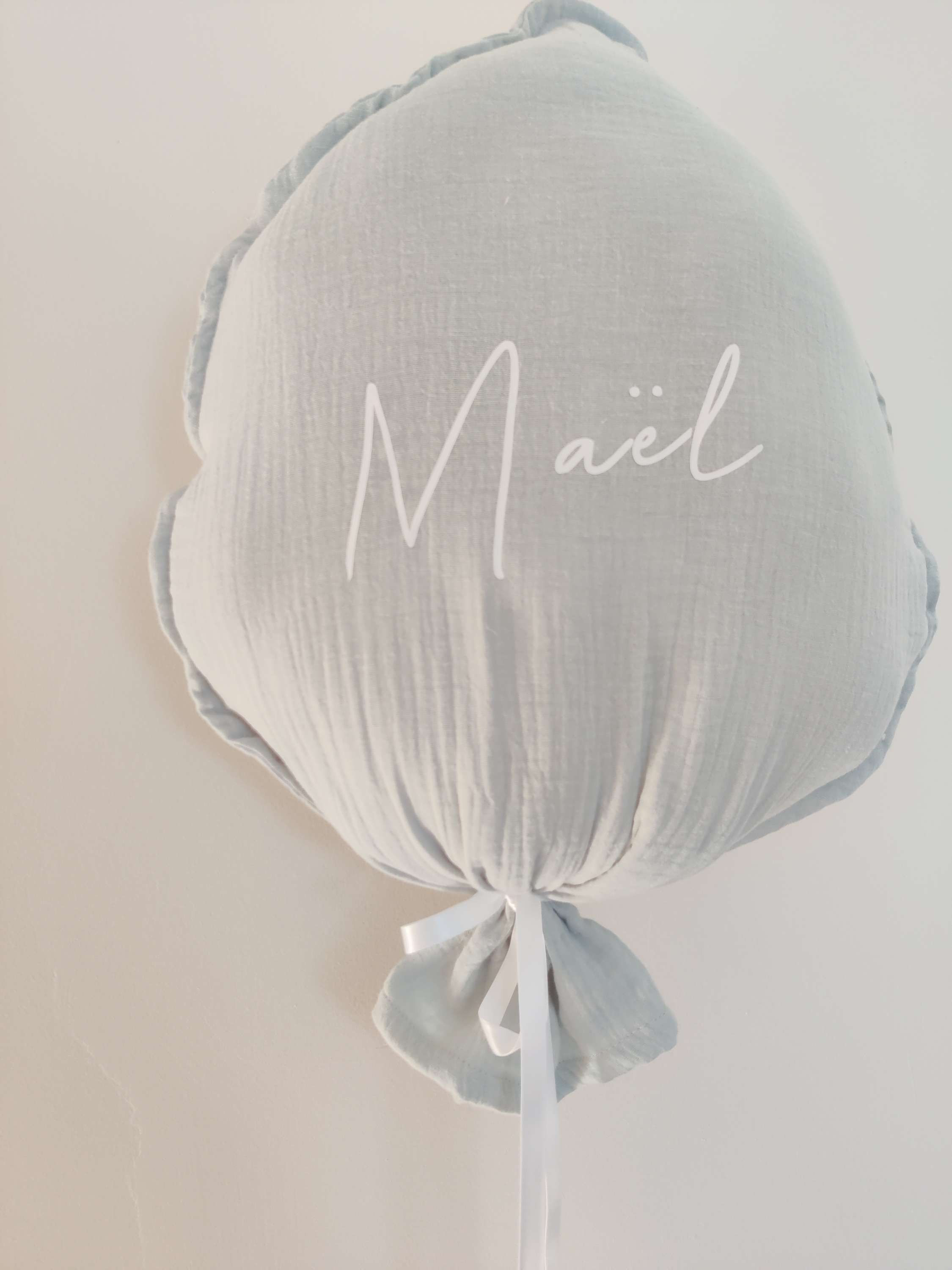 Déco murale ballon vert d'eau