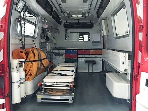 Dentro de una ambulancia