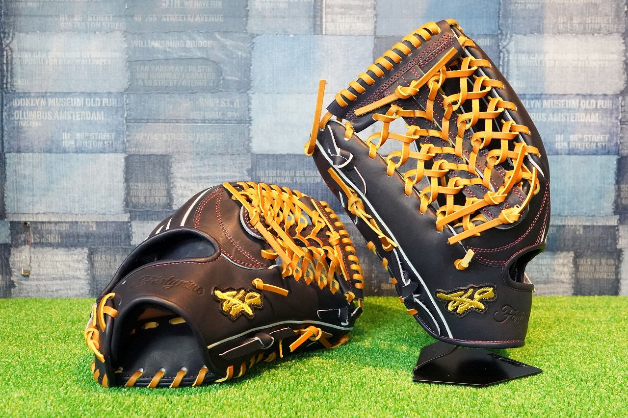 【FO-7】ARVOI - Outfielder glove　NAVYBLACK