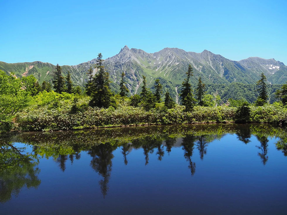 Kagami-ike pond