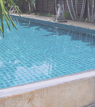 Piscine extérieure