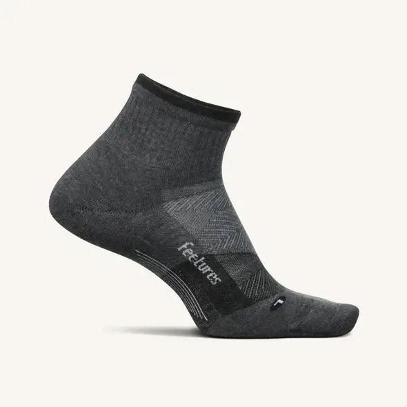 Thumbnail: Feetures Charcoal Trail Max Cushion Quarter Running Sock on toes