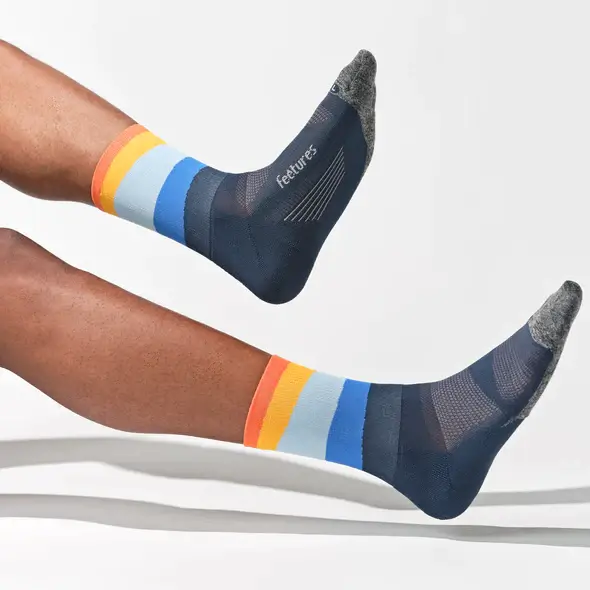 Feetures Elite Light Cushion Socks