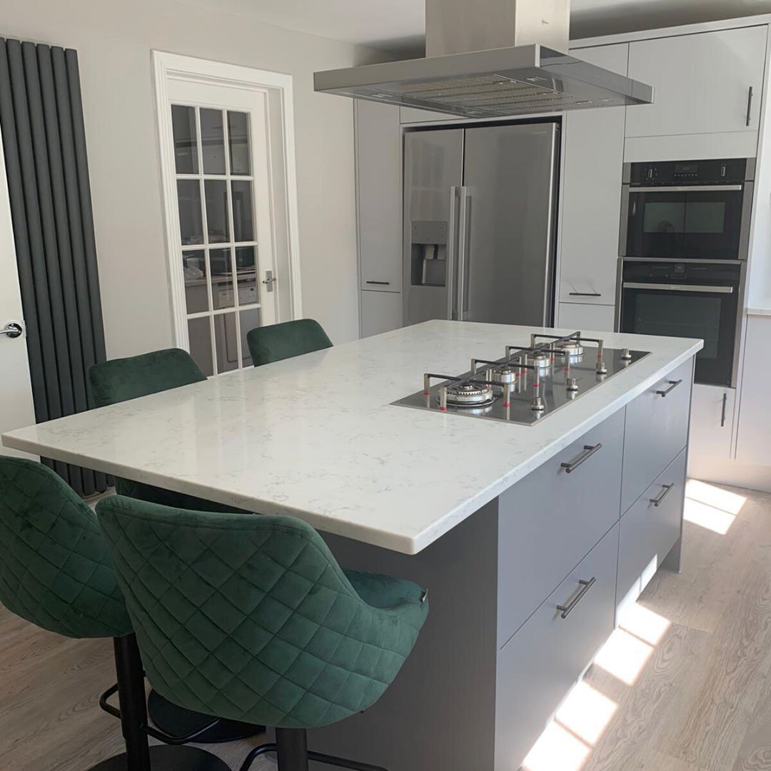 Kitchen Islands for fitted kitchens