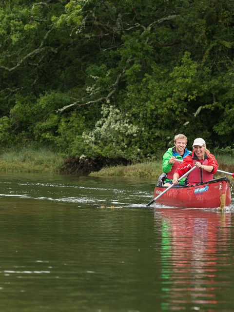 New Forest Activities canoe paddling Beaulieu River