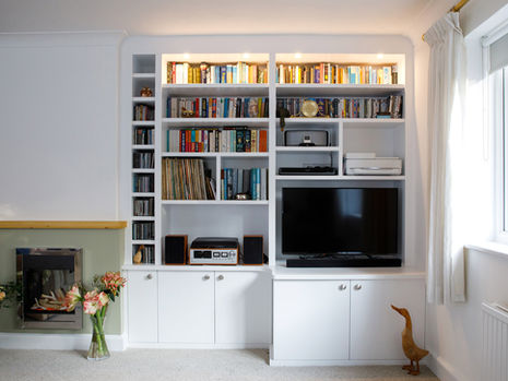 Alcove shelving in white