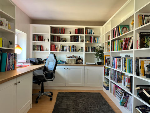 Fully fitted Office with chair