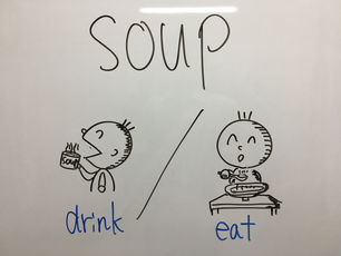 「スープを飲む」drink some soup / eat some soup