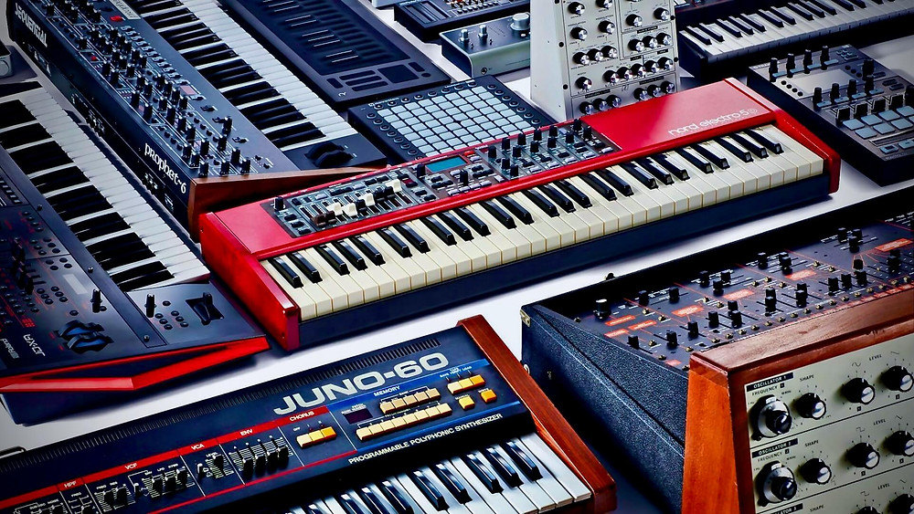 What are the different types of synthesizers?