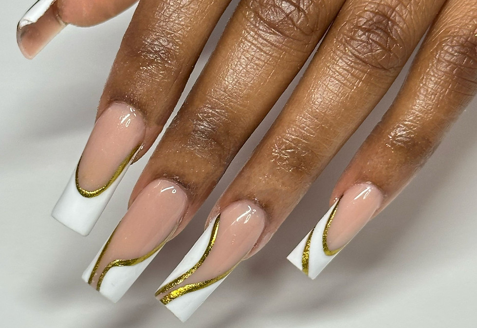 vee beauty nails.jpeg