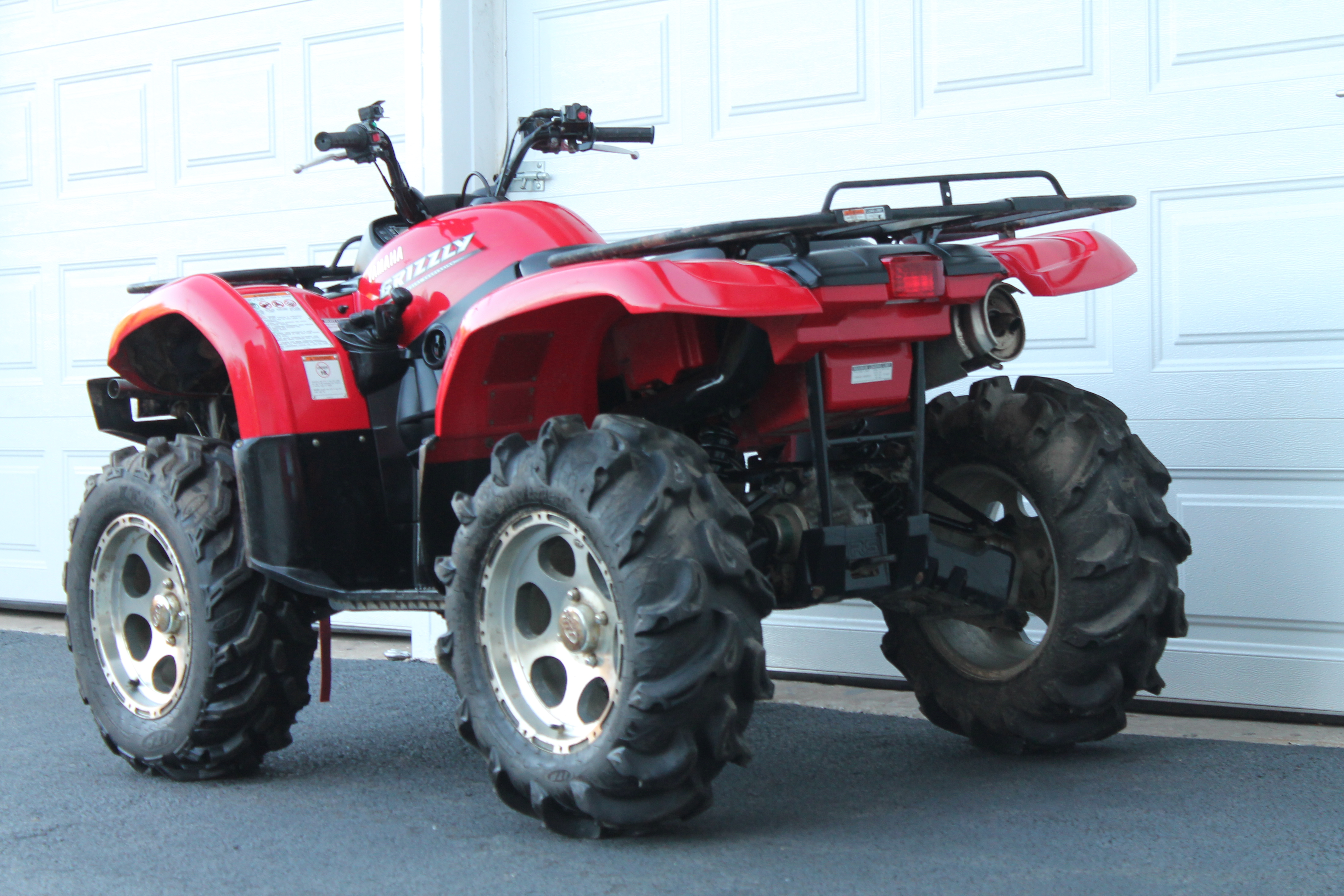 2006 Yamaha Grizzly 660 4x4 blackmarketbikez