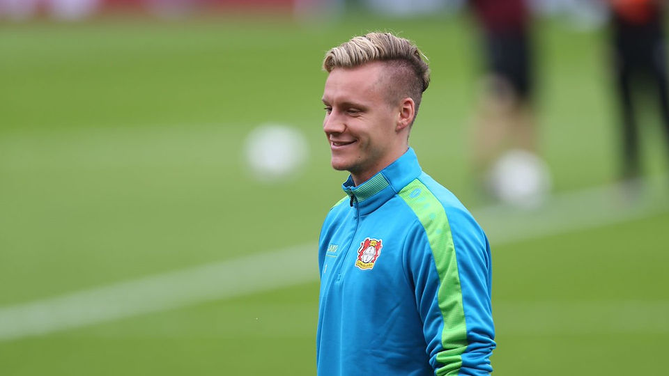 Bernd Leno no treinamento