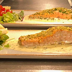 TRANCIO DI SALMONE AL PISTACCHIO