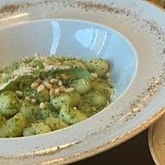 GNOCCHI AL PESTO
