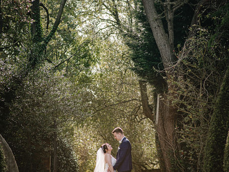 Roxy & Matt at the Great Hall at Mains