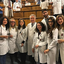 Prof. Gian Paolo Rossi con i suoi studenti all'Universitá di Padova