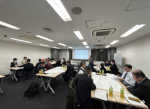 初めてのワークショップに真剣に取り組む様子