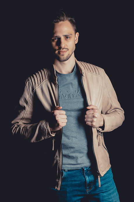 Shooting(25 von 25)-min.jpg