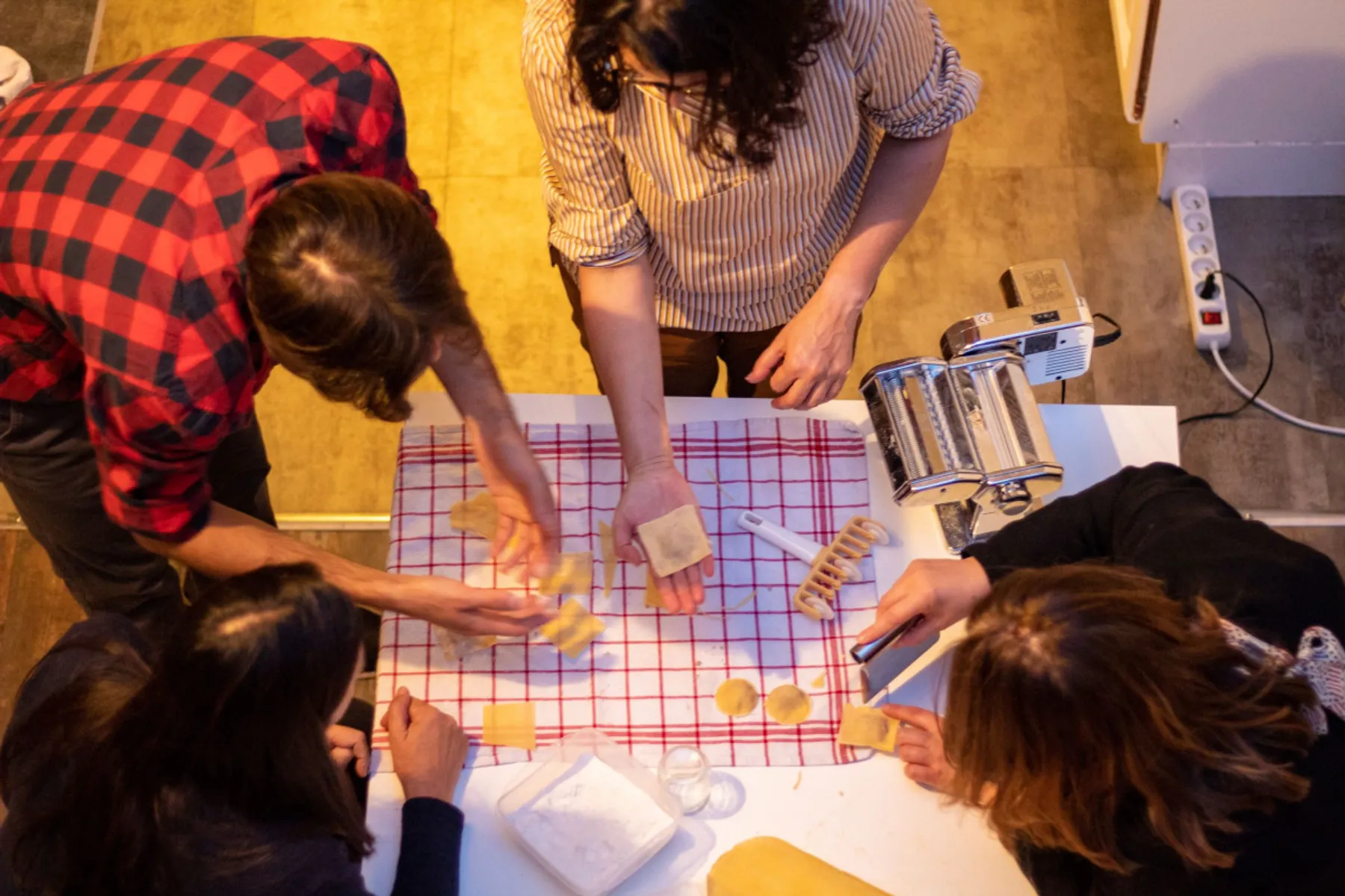 réalisez des raviolis maisons entre célibataires