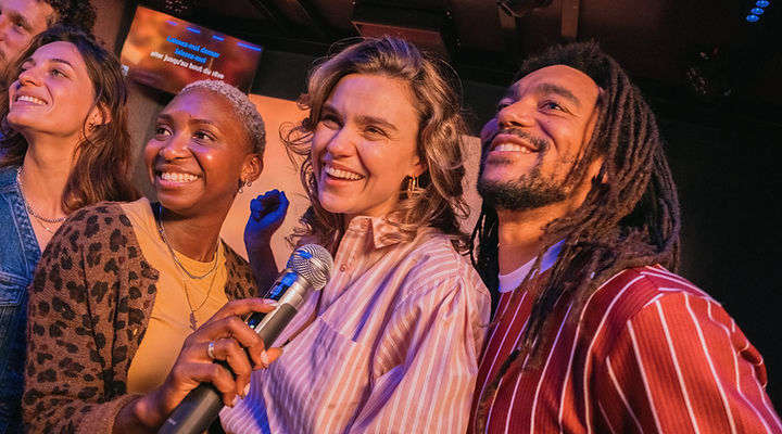 Karaoké entre célibataires à Lyon