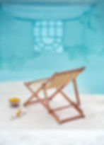 כיסא נוח מתקפל איכותי לבריכה
