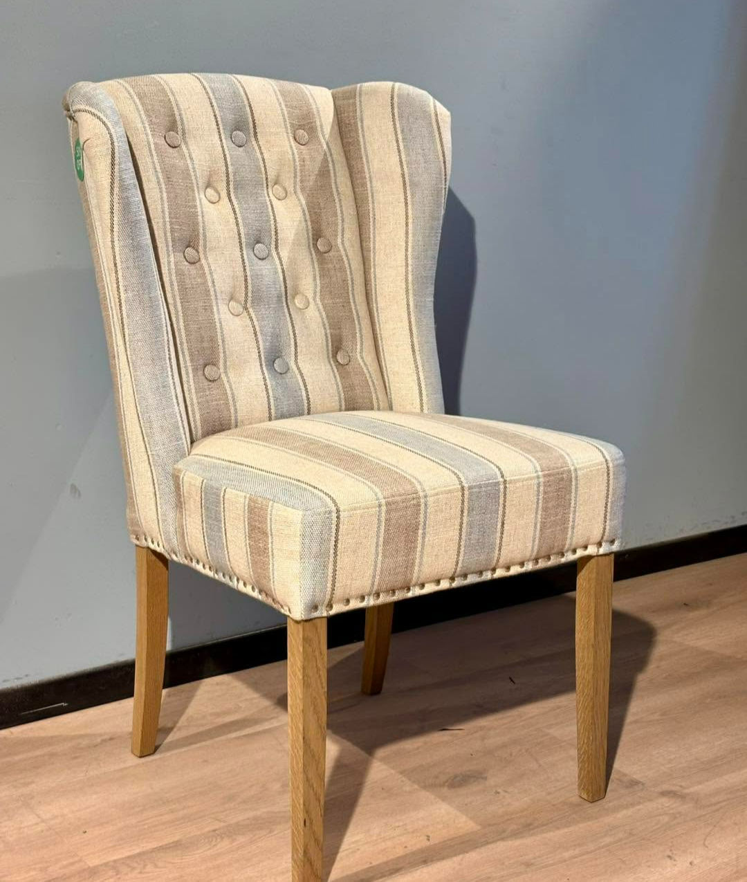 Jossef Chair