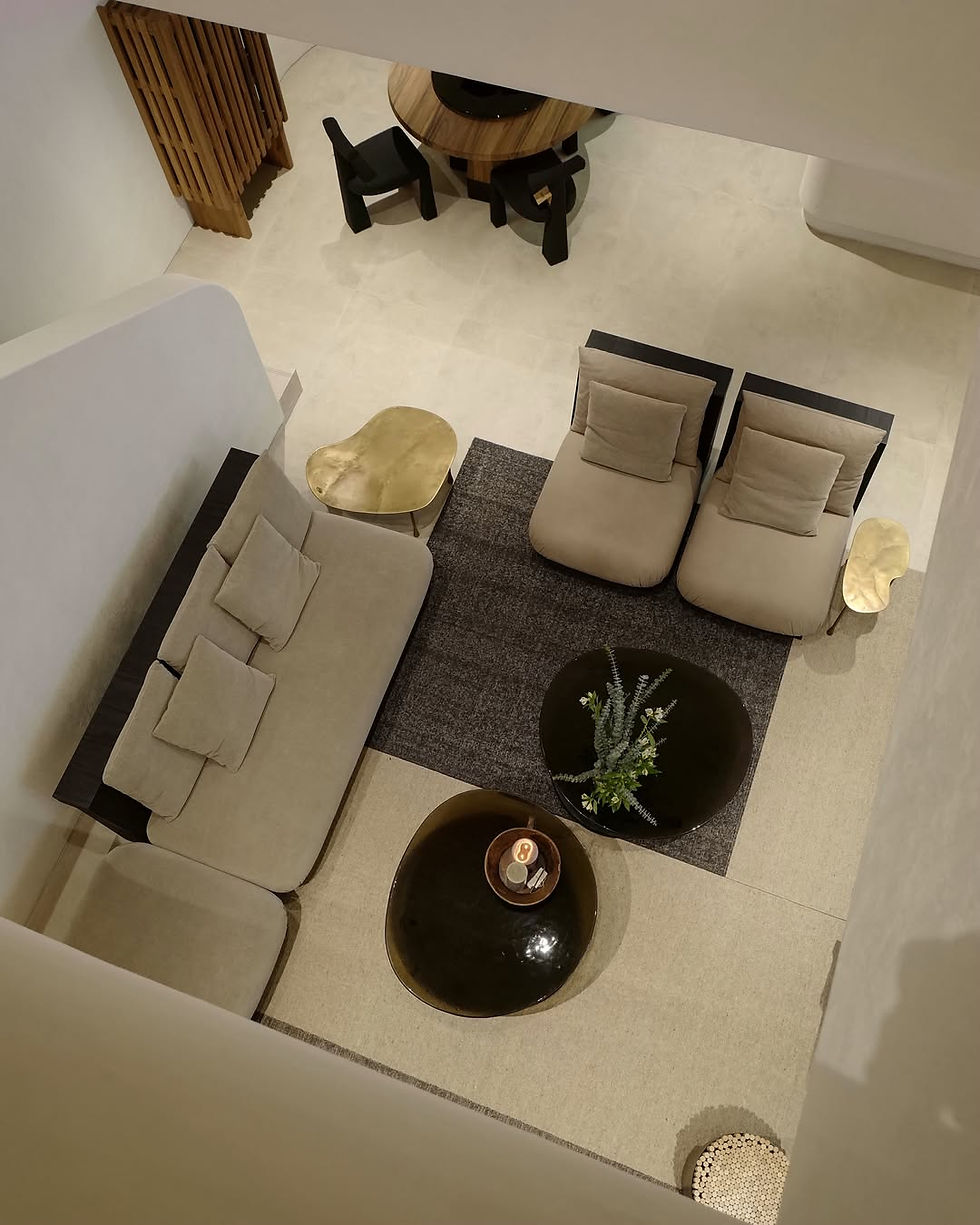 תמונה ממוזערת: Hubble Lounge