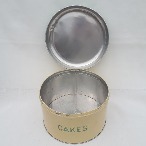 Thumbnail: Vintage Worcester Ware Cake Tin (SOLD OUT)