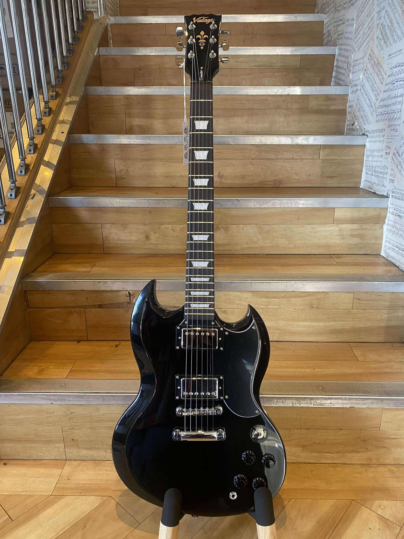 Vintage V69 Coaster SG-Style Black