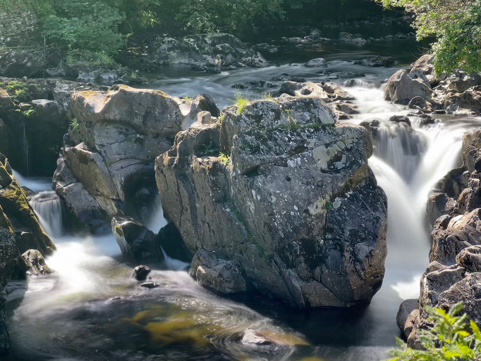 Waterfalls.jpeg