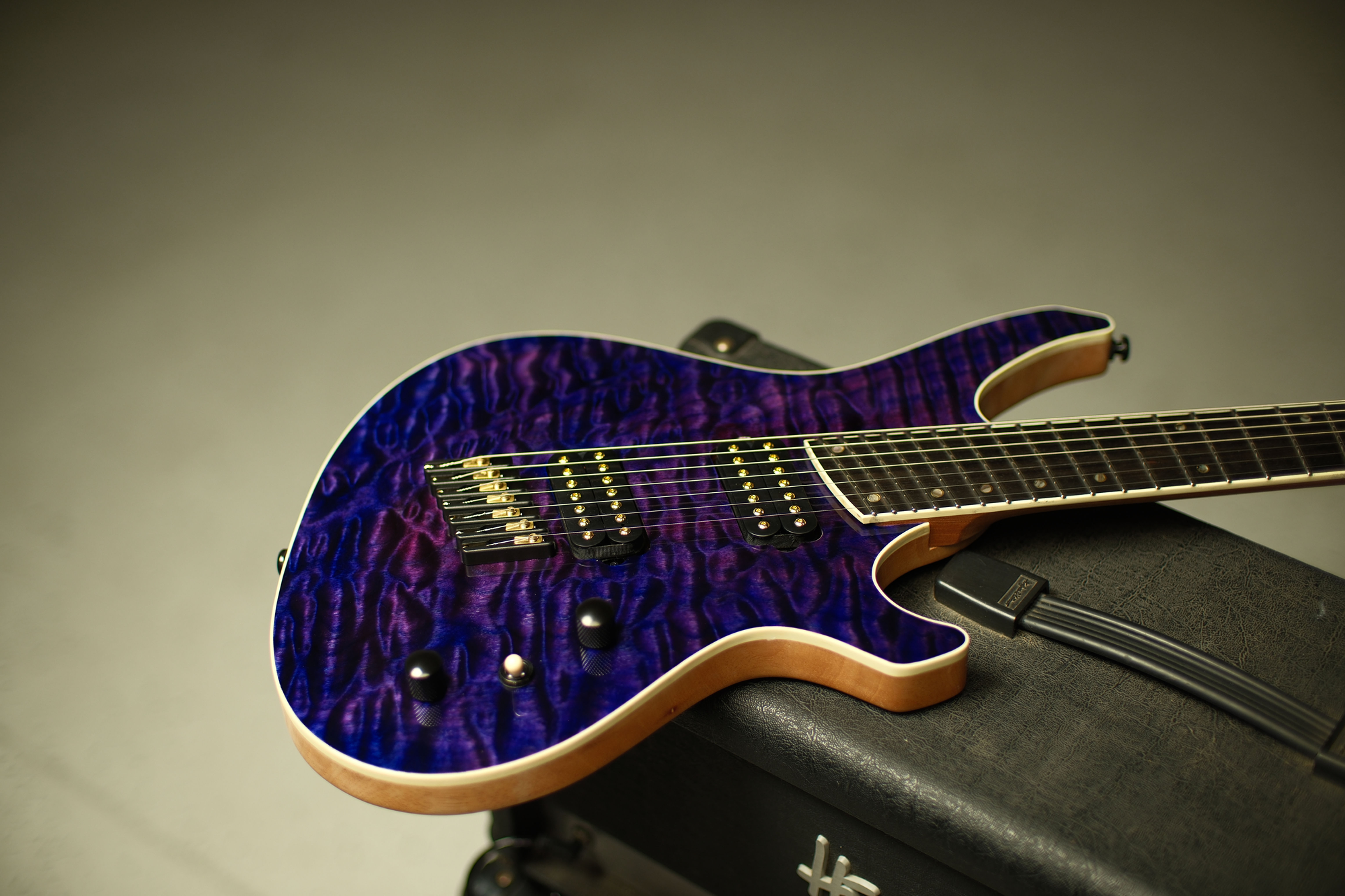 "No Art" 7- string