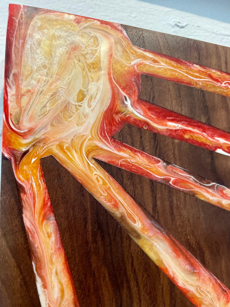 Thumbnail: Red Sun Magnetic Knife Block
