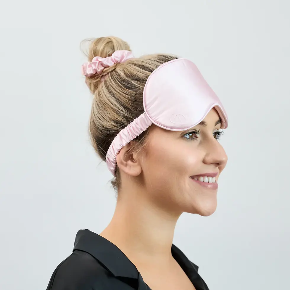 Thumbnail: Silk Sleeping Mask - Bubblegum