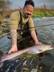 北海道の釣りガイドkamuy イトウ