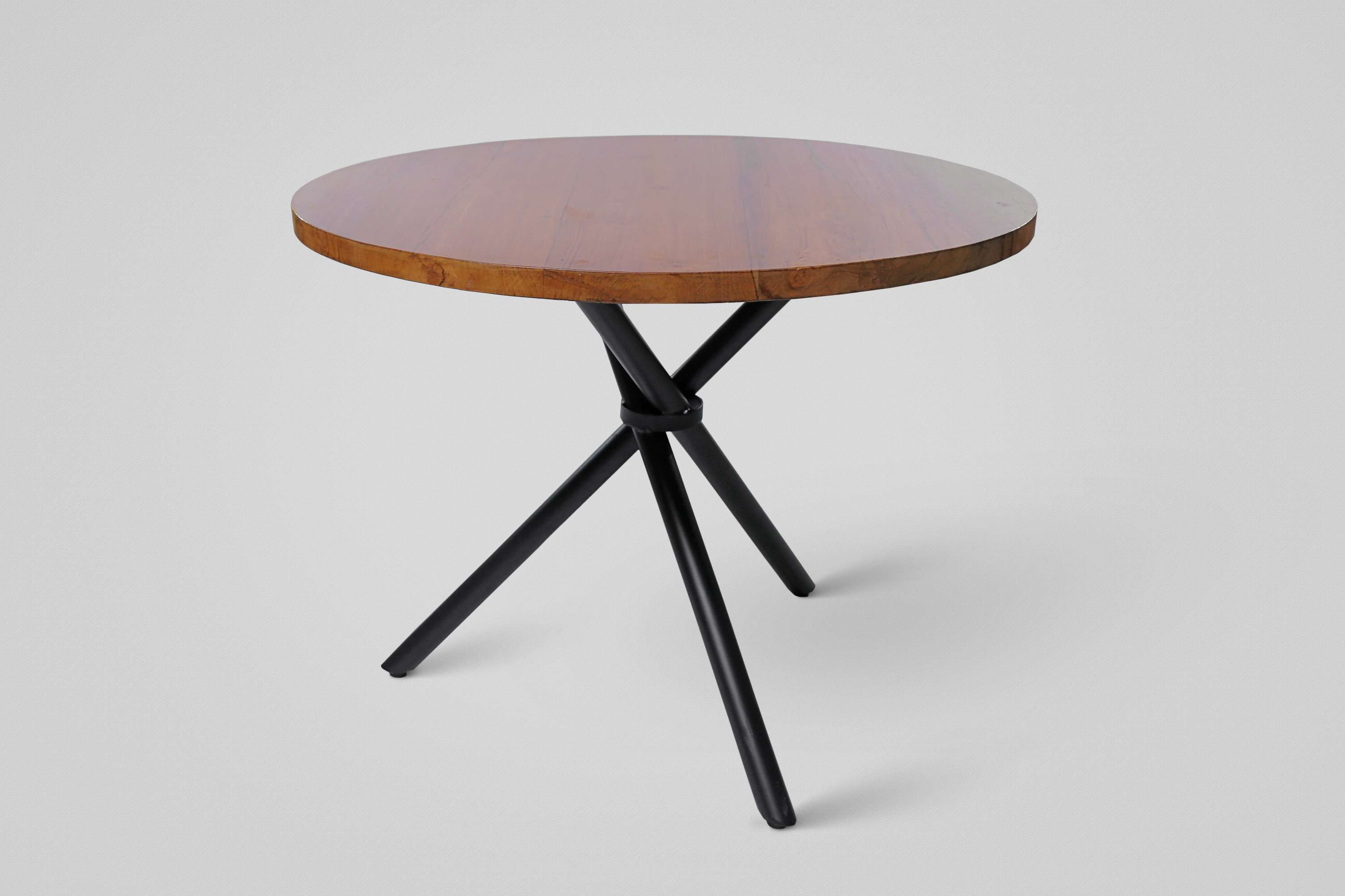 שולחן פלטה עץ טיק קוטר 100