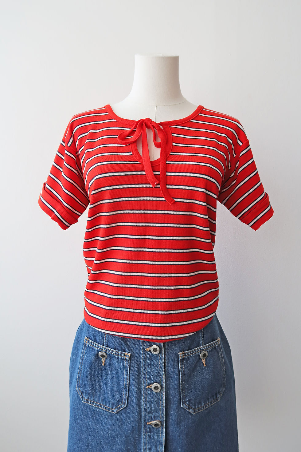 Vintage 70's red stripe short sleeve T shirt with tie neck detail. Size UK 10.
