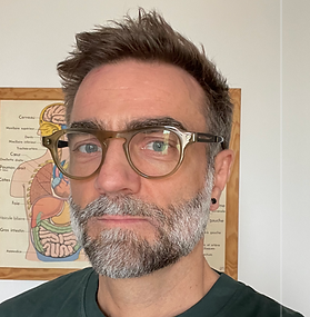 Dr Martin NAESSENS