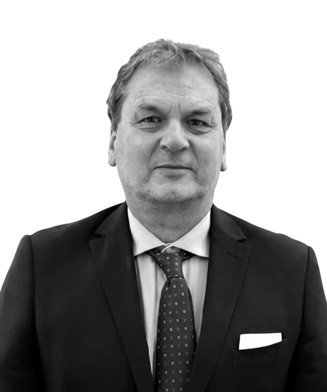 Piero Castelli AI_edited.jpg