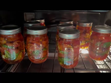 Preserved Tomatoes in Garlic and Basil Oil