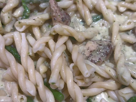 Basil Chicken Fettuccine Alfredo with Prosciutto