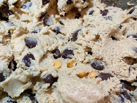 Reese’s Chip Cookies